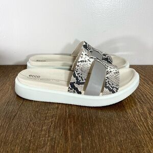 New Ecco Flowt Oasis Slide Sandal Women’s Size 6-6.5 Moonrock/Python